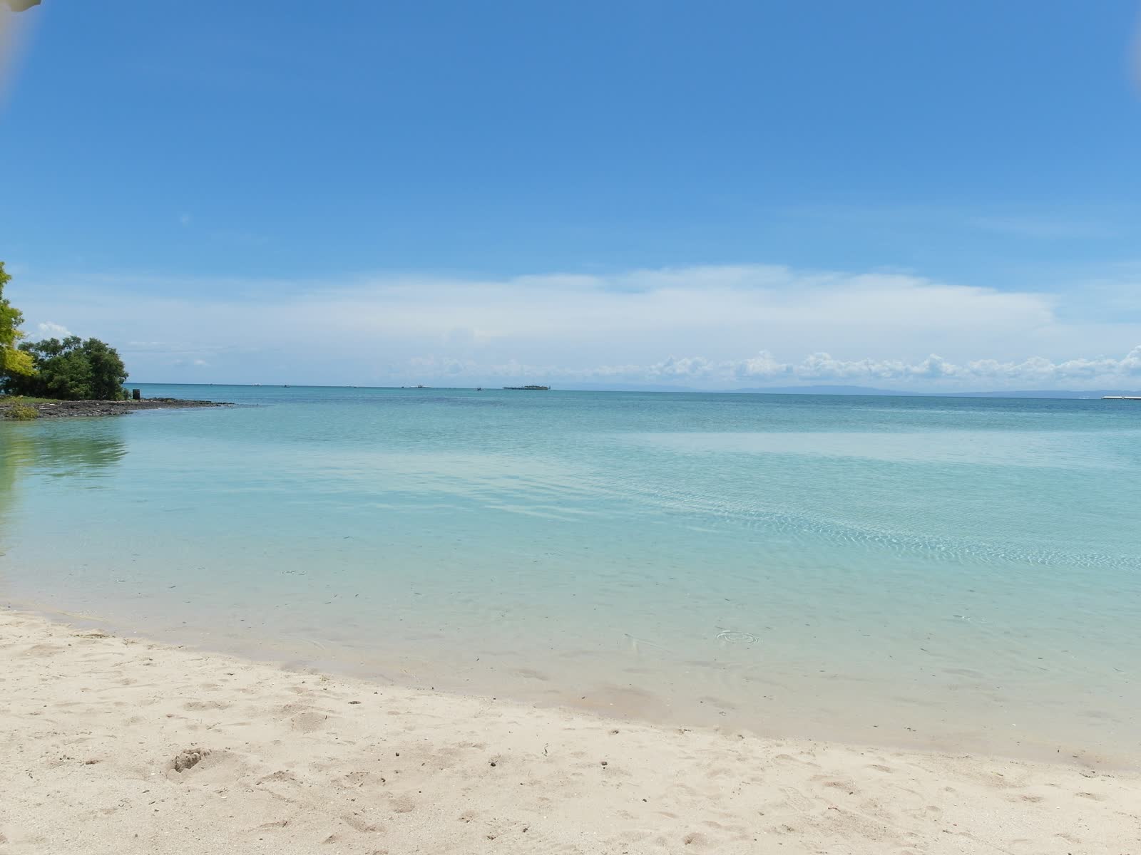 菲律賓宿霧清澈的海灘